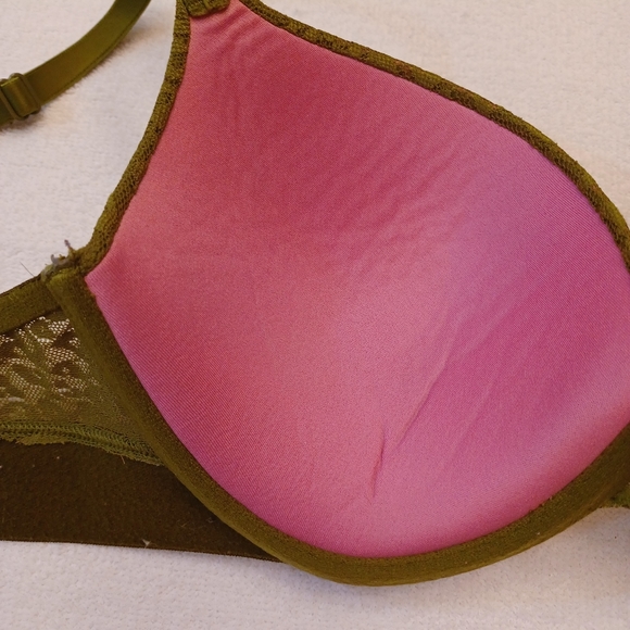 PINK Victoria's Secret Wear Everywhere Push Up Bra, 32DD - Picture 9 of 16